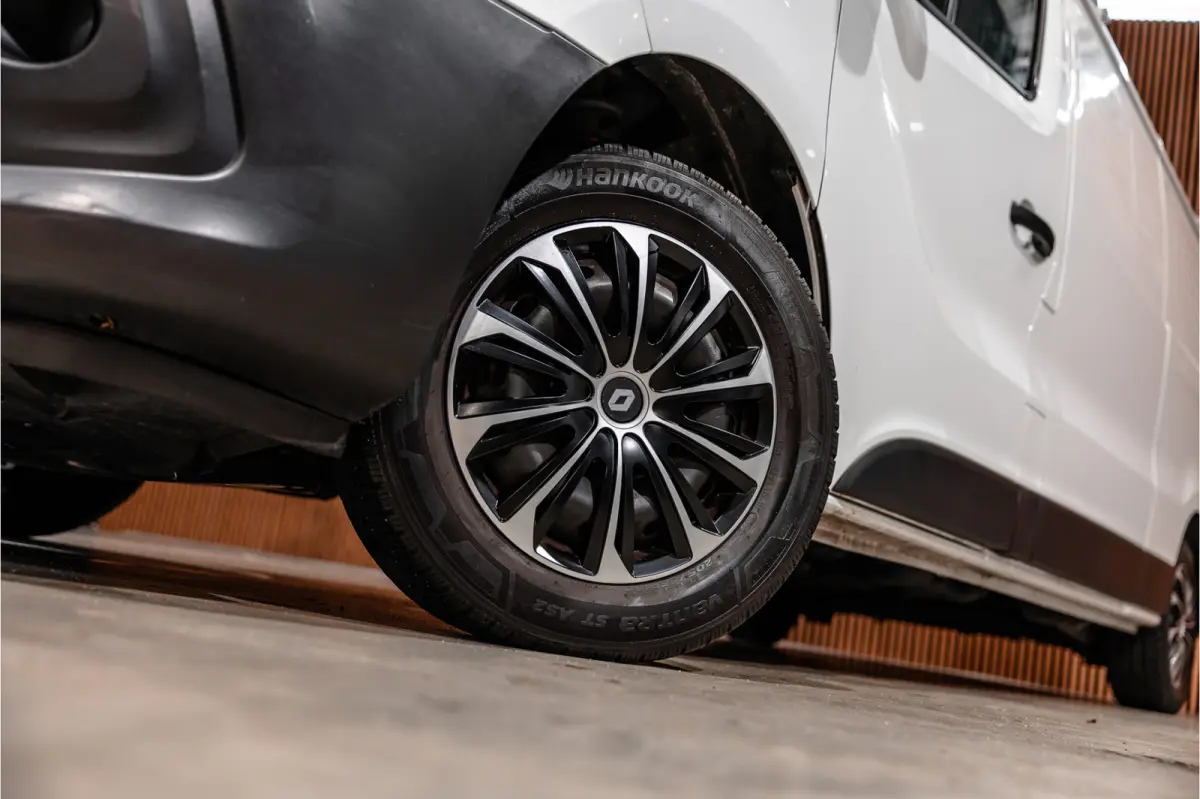 1.6 dCi L2H1 | Navigatie | Trekhaak | Airco | Cruise control | Bluetooth | Elek ramen | Nieuwe APK | Orig. NL auto