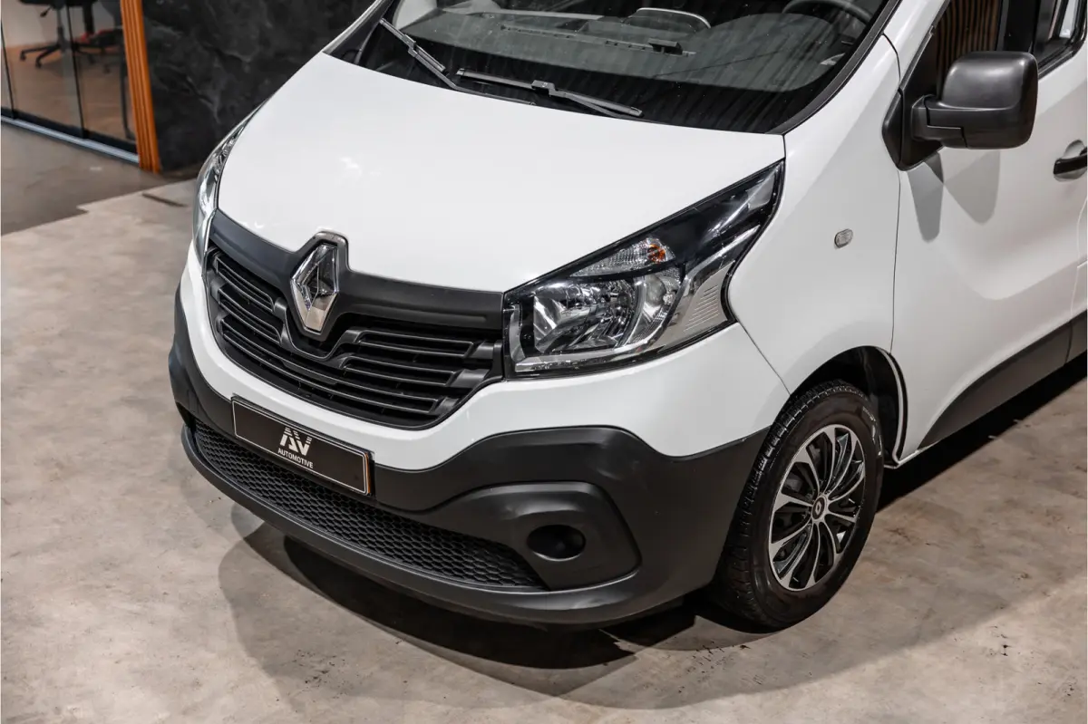 1.6 dCi L2H1 | Navigatie | Trekhaak | Airco | Cruise control | Bluetooth | Elek ramen | Nieuwe APK | Orig. NL auto