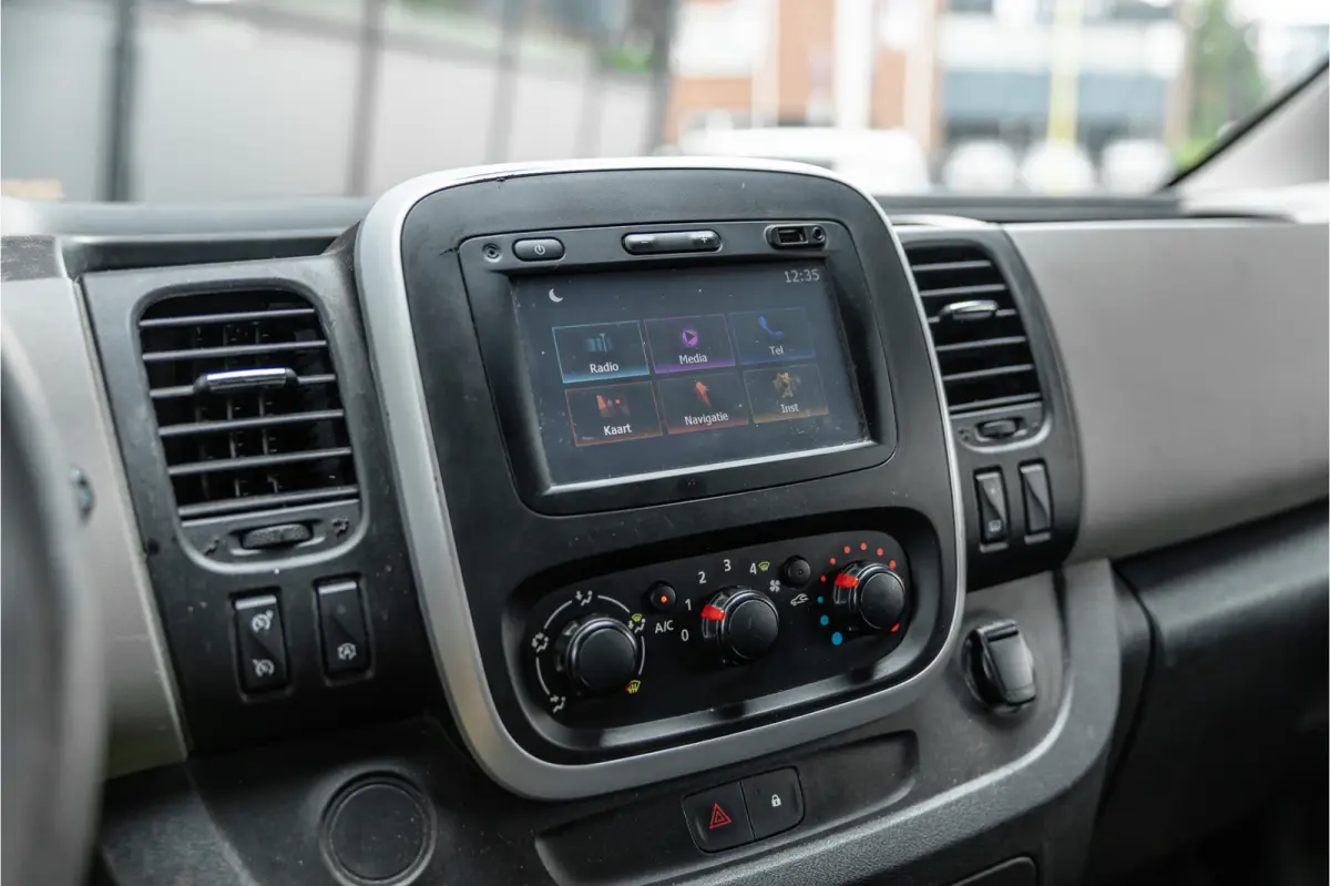 1.6 dCi L2H1 | Navigatie | Trekhaak | Airco | Cruise control | Bluetooth | Elek ramen | Nieuwe APK | Orig. NL auto