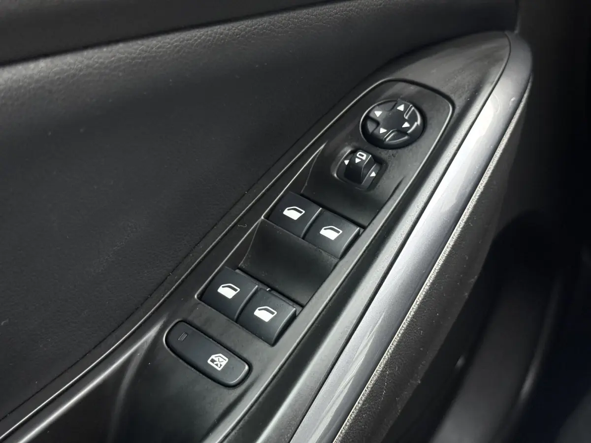 1.2 Turbo Elegance Navi|Camera|Carplay|D-riem vv in 2024|Clima|Cruise|N.A.P|APK tot 01-2028