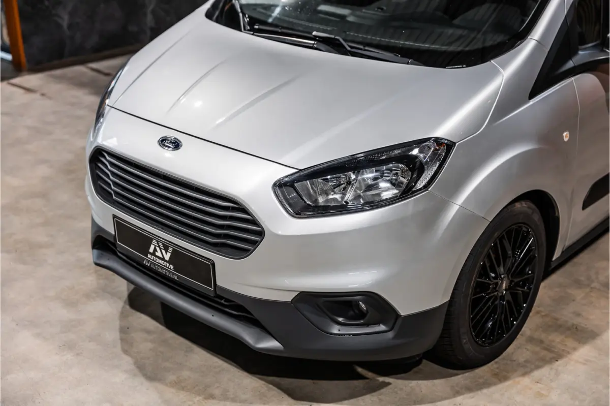 1.0 100 PK | Benzine | Navigatie | CarPlay | PDC | Stoelverwarming | Cruise control | MF Stuur | Airco | Nieuwe APK | Dealer onderhouden