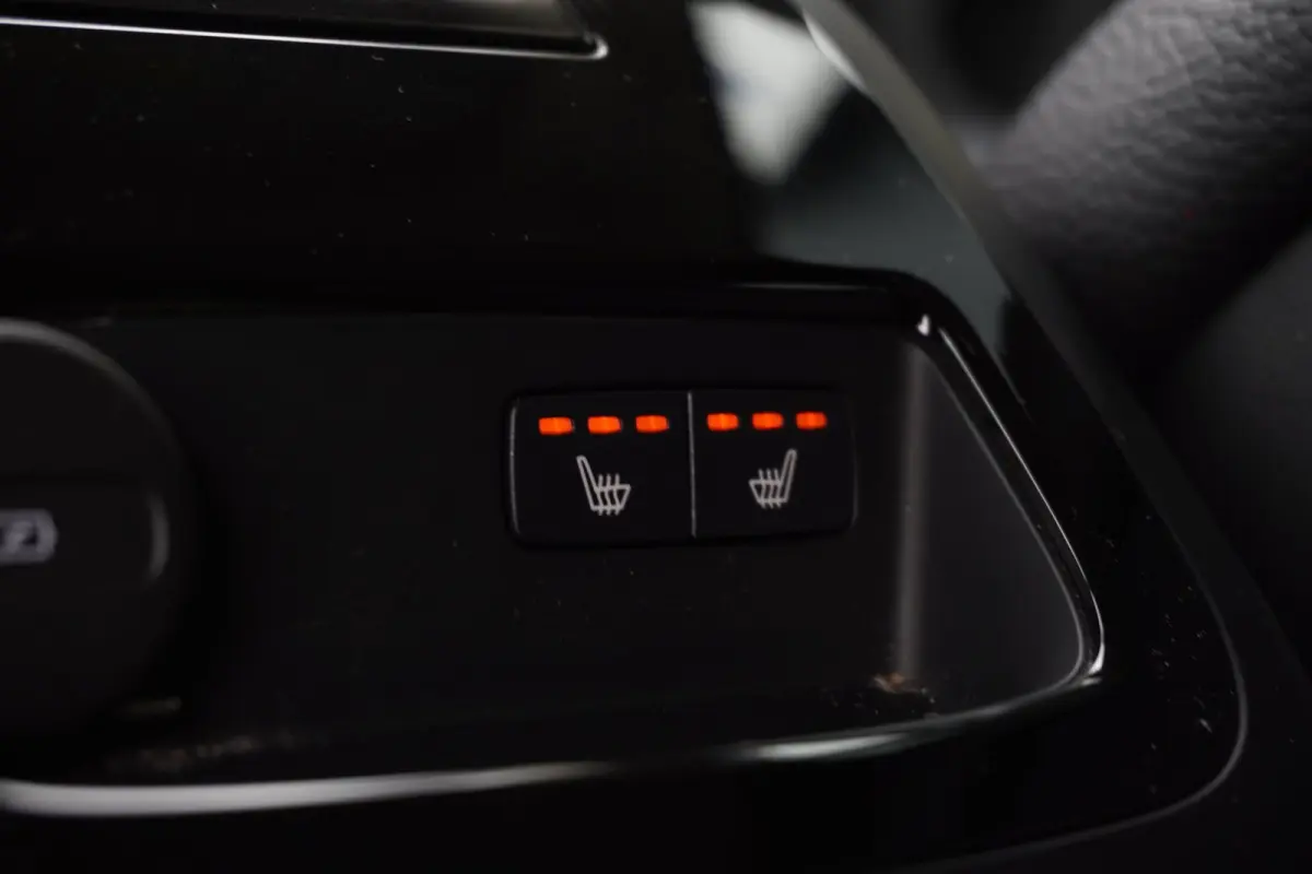 2.0 T6 Plug-in hybrid AWD Plus Dark | Automaat | 113.000KM | Vol opties | 2022 | Dealerauto | Inruil mogelijk
