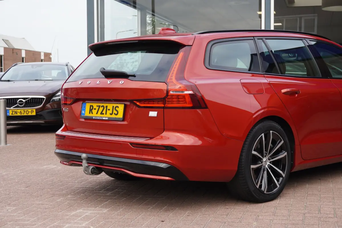 2.0 T6 Plug-in hybrid AWD Plus Dark | Automaat | 113.000KM | Vol opties | 2022 | Dealerauto | Inruil mogelijk