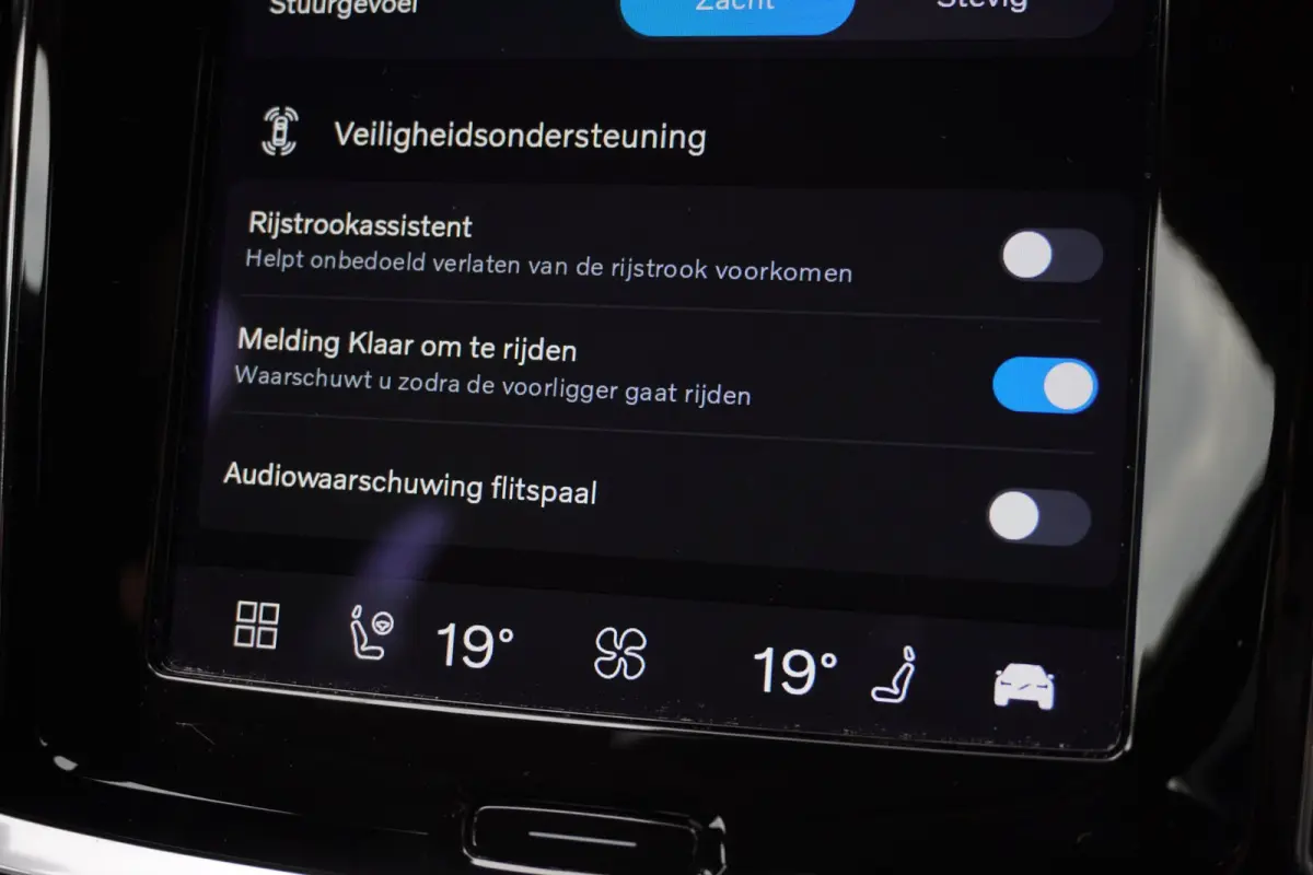 2.0 T6 Plug-in hybrid AWD Plus Dark | Automaat | 113.000KM | Vol opties | 2022 | Dealerauto | Inruil mogelijk