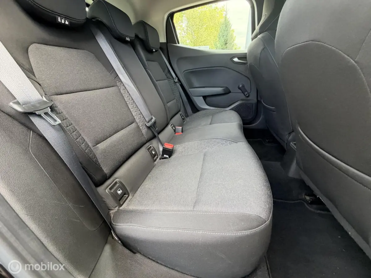 1.0 TCe 100pk Zen 2020 / Carplay / Cruisecontrol / DAB+ / Navigatie / Dealeronderhouden NAP