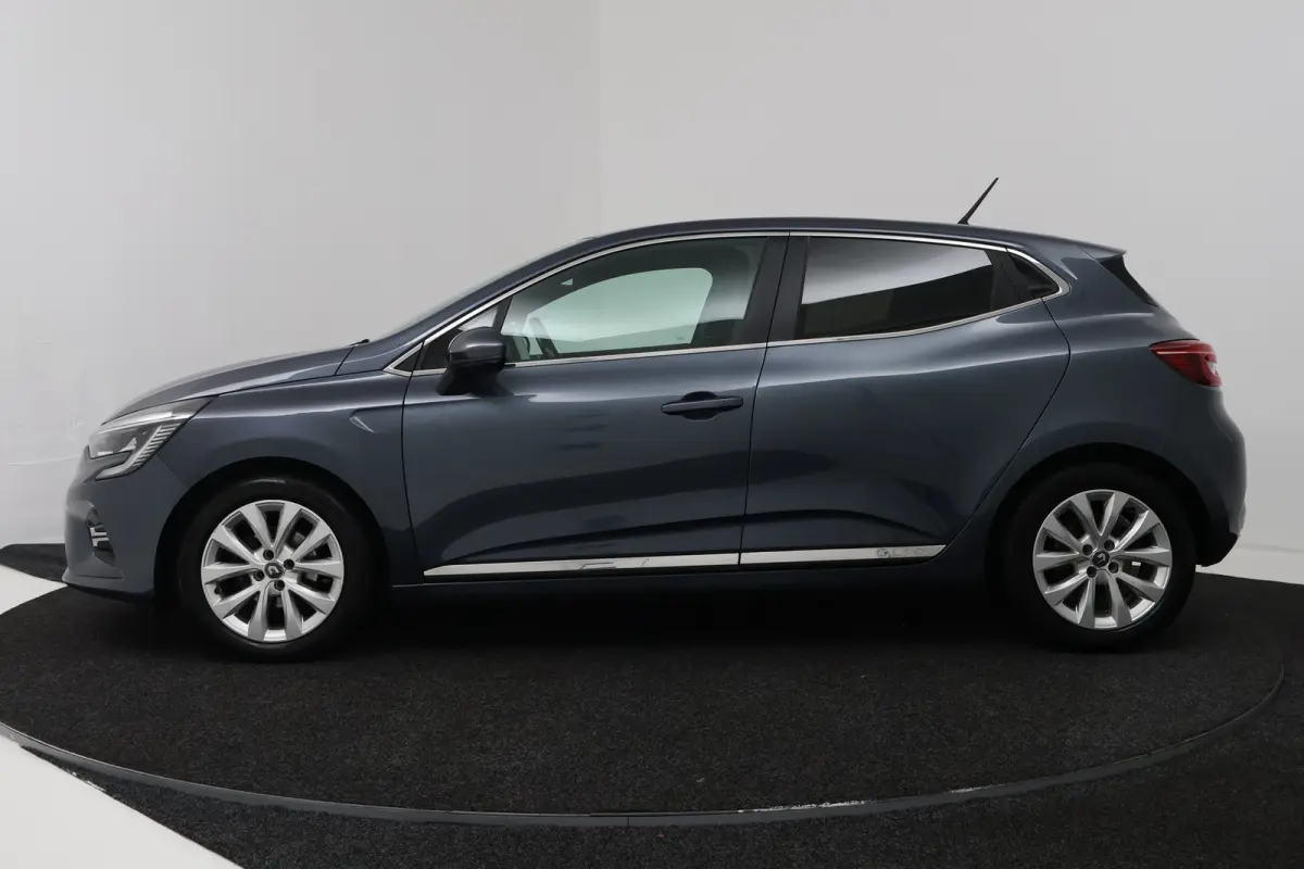 1.0 TCe Intens (CAMERA, NAVIGATIE, CRUISE CONTROL, PARKEERSENSOREN)