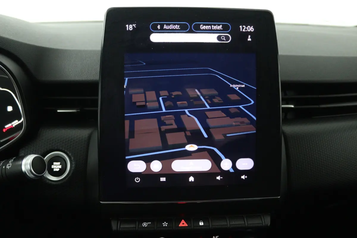 1.0 TCe Intens (CAMERA, NAVIGATIE, CRUISE CONTROL, PARKEERSENSOREN)