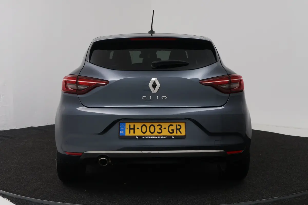 1.0 TCe Intens (CAMERA, NAVIGATIE, CRUISE CONTROL, PARKEERSENSOREN)