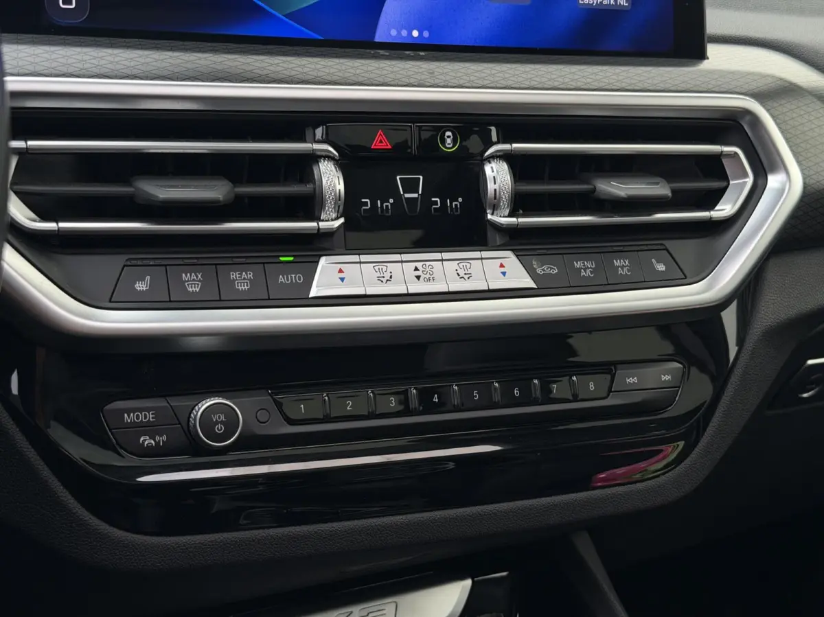 xDrive30e M-Sport | Pano | HUD | ACC | Leder | memory | Harman Kardon