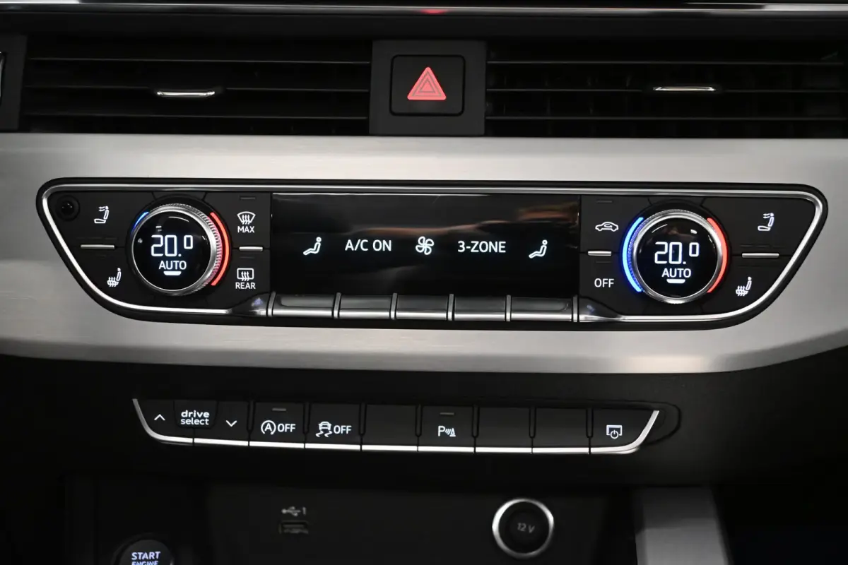 40 TFSI S-LINE ** MATRIX, VIRTUAL, NEKVERW, WINTER, 20-inch LMV, 360 CAMERA ** Ex AUDI-AG - UNFALLFREI ** ** INFORMEER OOK NAAR ONZE AANTREKKELIJKE FINANCIAL-LEASE TARIEVEN **