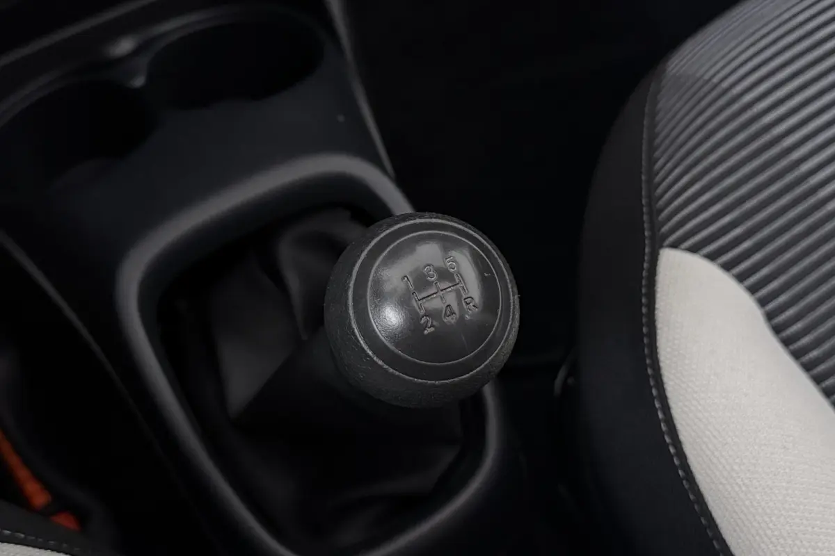1.0 VTi Active (CABRIO TOP, BLUETOOTH, AIRCO)