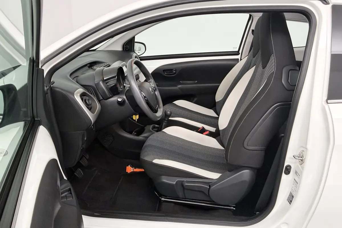 1.0 VTi Active (CABRIO TOP, BLUETOOTH, AIRCO)