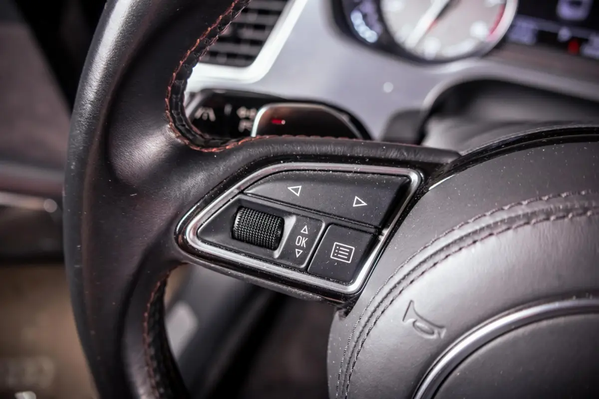 4.0 TFSI S8 plus|Keramisch|B&O|Matrix|Softclose|Night-Vision|Carbon
