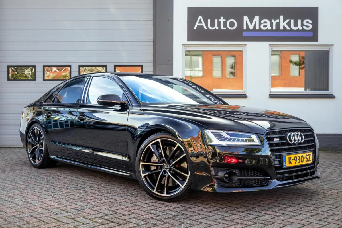 4.0 TFSI S8 plus|Keramisch|B&O|Matrix|Softclose|Night-Vision|Carbon