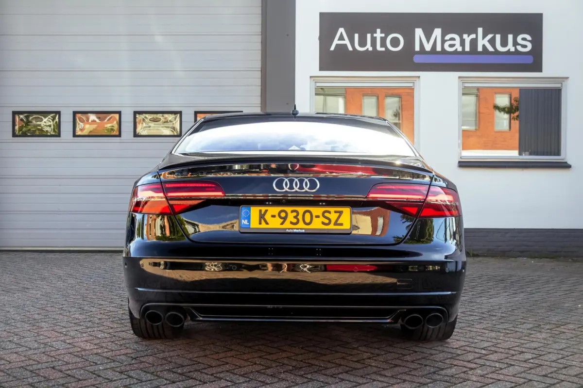 4.0 TFSI S8 plus|Keramisch|B&O|Matrix|Softclose|Night-Vision|Carbon