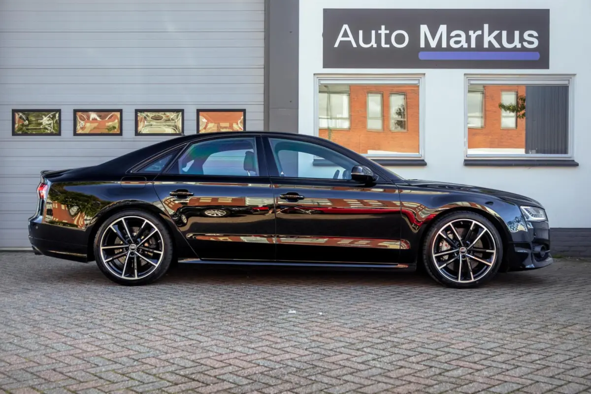 4.0 TFSI S8 plus|Keramisch|B&O|Matrix|Softclose|Night-Vision|Carbon