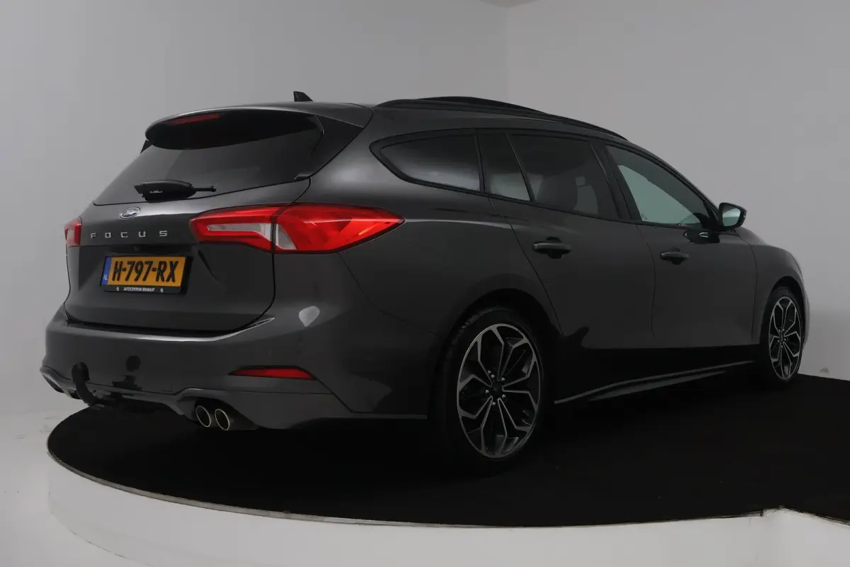 1.5 EcoBoost Vignale (PANORAMADAK, STOEL/STUUR VERWARMING, CAMERA, CRUISE CONTROL ADAPTIEF, TREKHAAK)