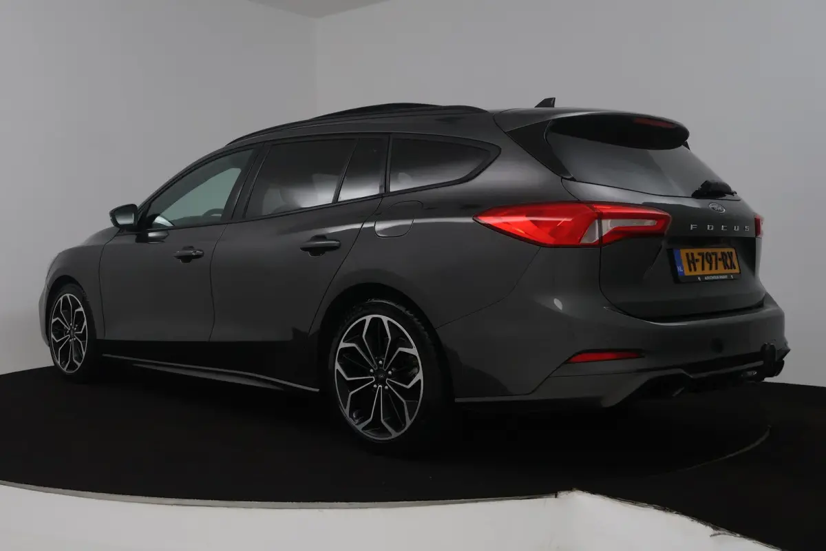 1.5 EcoBoost Vignale (PANORAMADAK, STOEL/STUUR VERWARMING, CAMERA, CRUISE CONTROL ADAPTIEF, TREKHAAK)