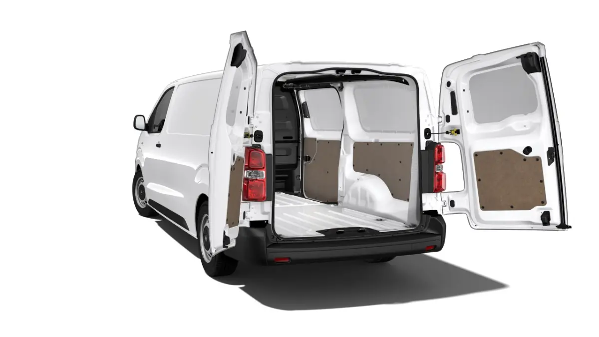 Standaard - Elektrisch | Elektrisch bedienbare en verwarmbare buitenspiegels | Onboard lader 11Kw - 3 fase | Parkeersensoren achter