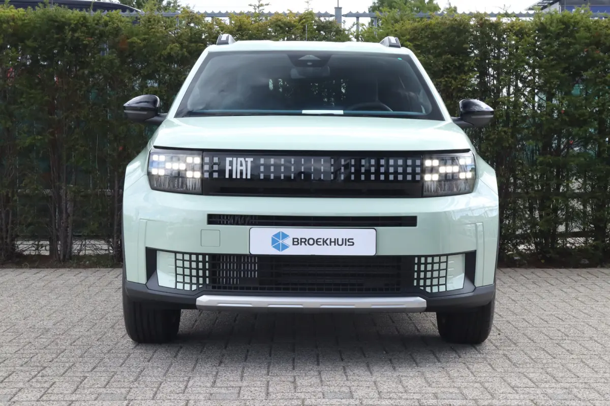 Icon | 10,25" touchscreen radio met Bluetooth, DAB & USB | Airconditioning handmatig | Cruise Control incl. speed limiter