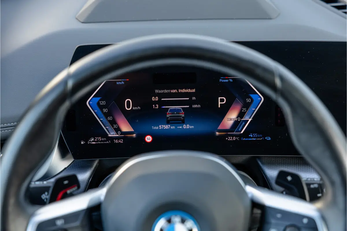 xDrive30e M Sport Pano / Leder / Harman Kardon / 360 camera / Head-up / Massage stoel /