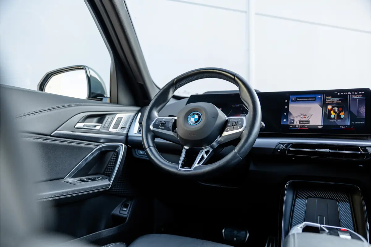 xDrive30e M Sport Pano / Leder / Harman Kardon / 360 camera / Head-up / Massage stoel /