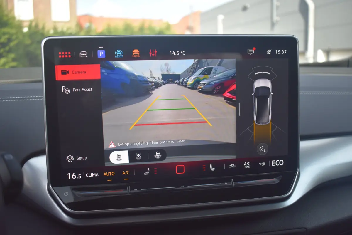 Pro Limited Edition | 'App-Connect' draadloze smartphone integratie | Achterbank in ongelijke delen neerklapbaar incl. middenarmsteun en doorlaadmogelijkheid | Afstandscontrolesysteem (Front