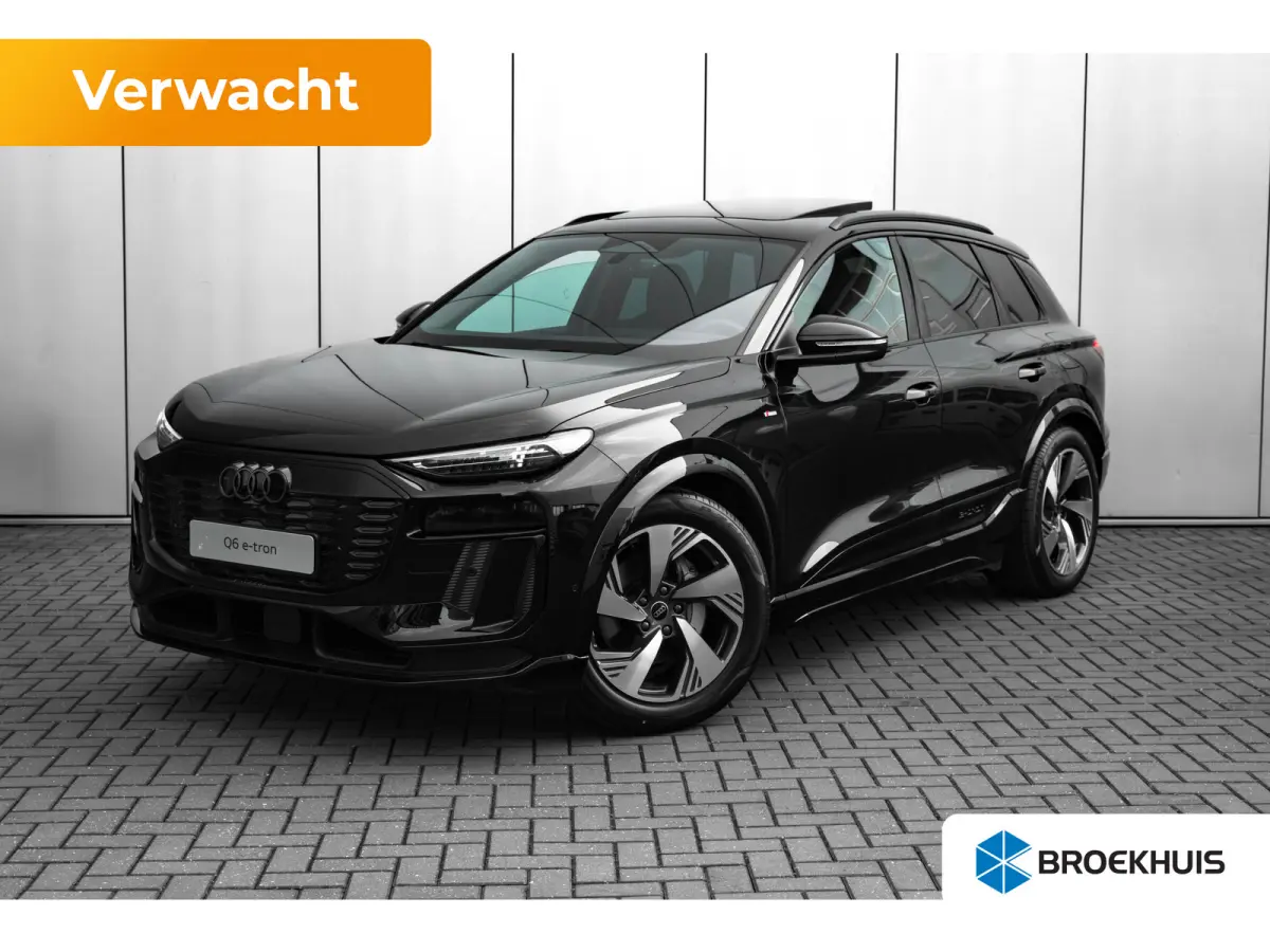 S edition | Adaptive air suspension | Adaptive cruise control | Audi smartphone interface