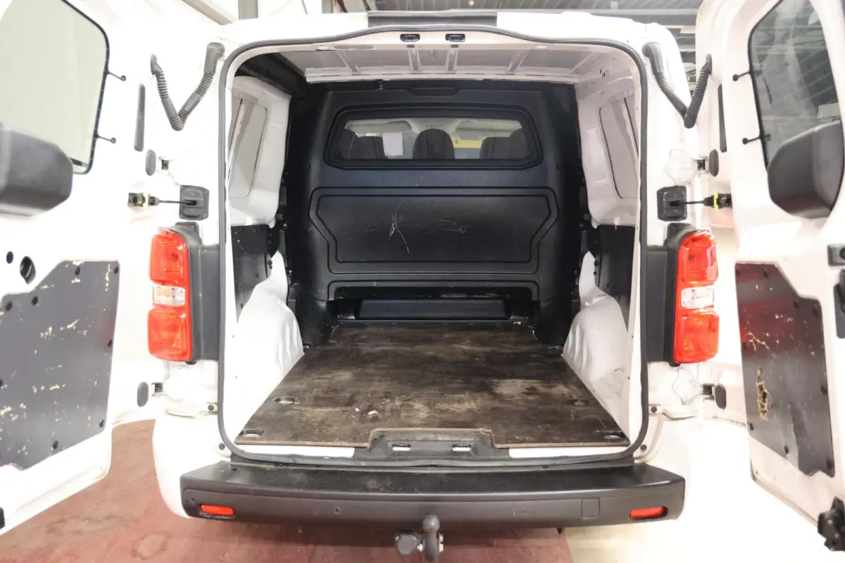 2.0 CDTI L3H1 LANG DC DUBBEL CABINE AUTOMAAT