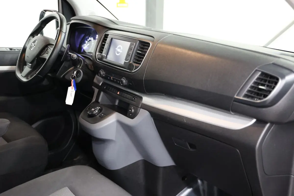 2.0 CDTI L3H1 LANG DC DUBBEL CABINE AUTOMAAT