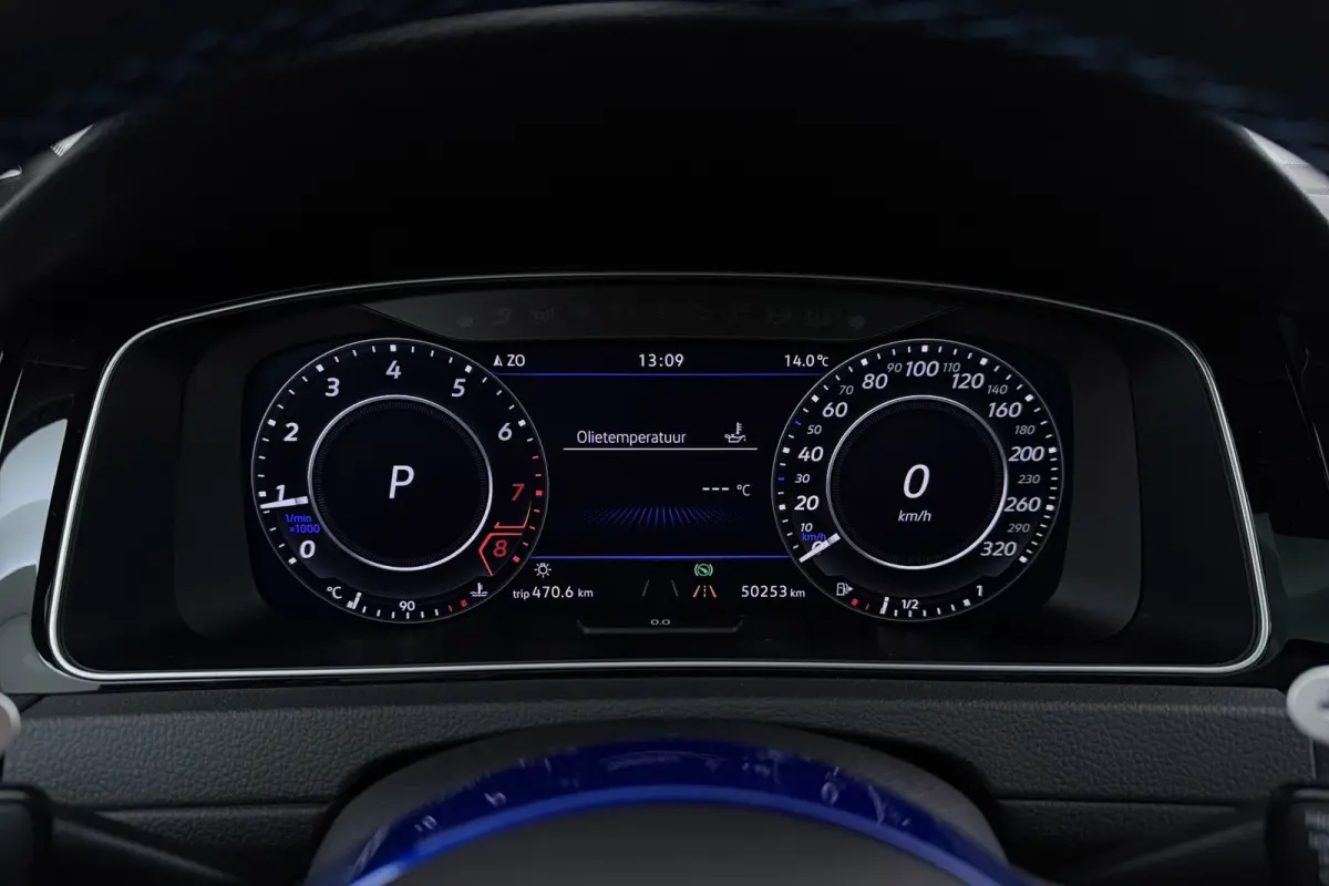 2.0 TSI 4Motion R | MILTEK | Maxton Design | Panoramadak | Camera | CarPlay | Stoelverwarming | Adap. Cruise |