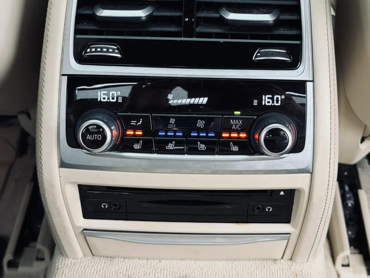 740Li High Executive