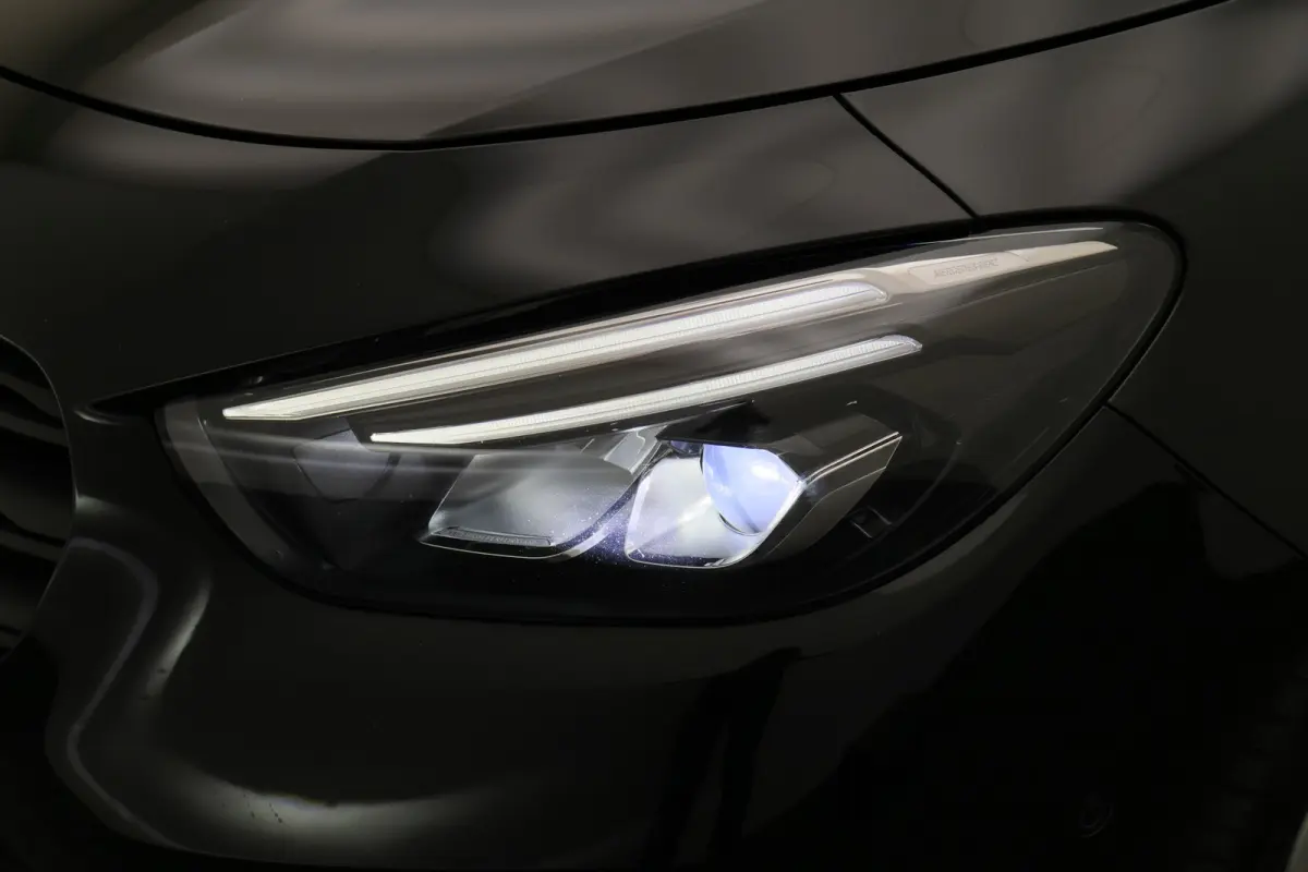 112 CDI L1 Pro Airco, Stoelverwarming, Camera, Cruise, Apple Carplay, DAB, PDC, LED