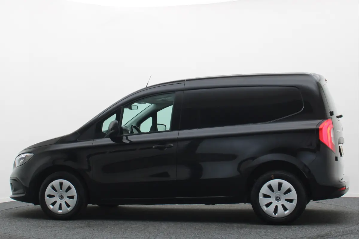 112 CDI L1 Pro Airco, Stoelverwarming, Camera, Cruise, Apple Carplay, DAB, PDC, LED