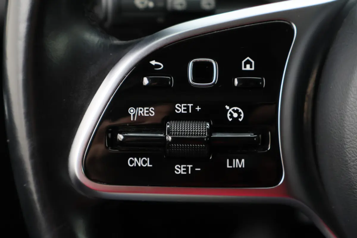 112 CDI L1 Pro Airco, Stoelverwarming, Camera, Cruise, Apple Carplay, DAB, PDC, LED