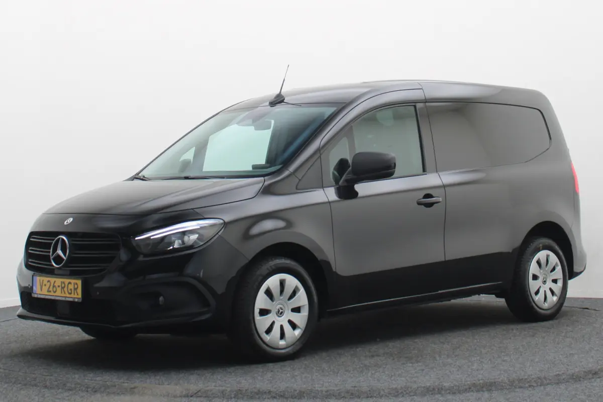 112 CDI L1 Pro Airco, Stoelverwarming, Camera, Cruise, Apple Carplay, DAB, PDC, LED