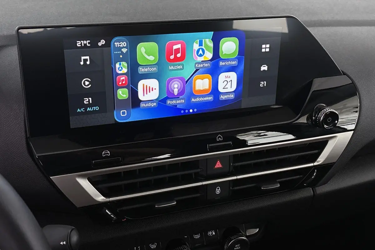 You 50 kWh SOH 97% Achteruitrijcamera Apple CarPlay