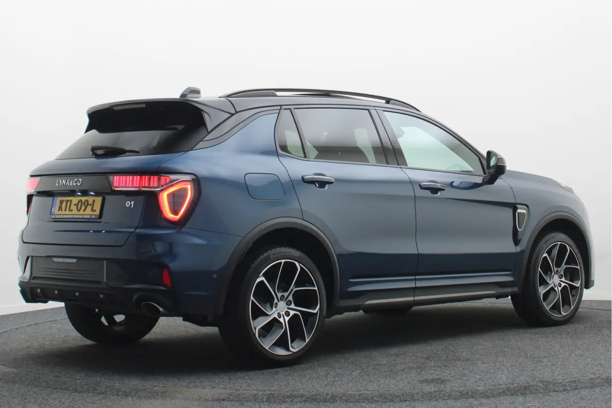 1.5 Plug-in Hybrid 360° Camera, Panoramadak, ACC, Apple Carplay, Infinity Sound, DAB, 20''