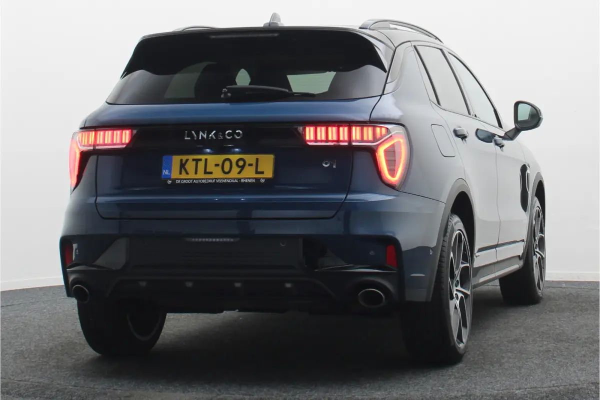 1.5 Plug-in Hybrid 360° Camera, Panoramadak, ACC, Apple Carplay, Infinity Sound, DAB, 20''