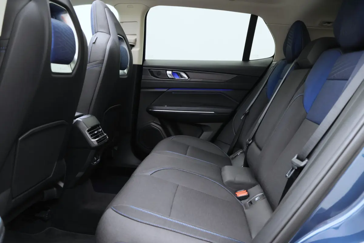 1.5 Plug-in Hybrid 360° Camera, Panoramadak, ACC, Apple Carplay, Infinity Sound, DAB, 20''