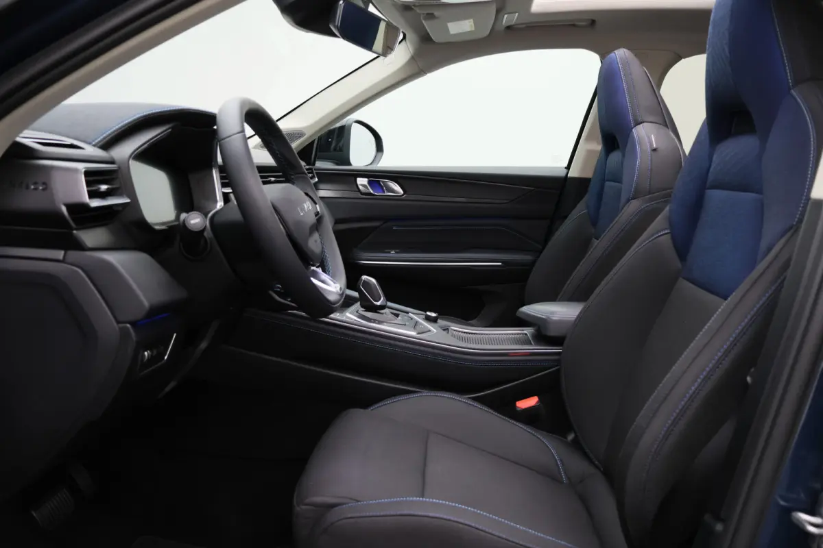 1.5 Plug-in Hybrid 360° Camera, Panoramadak, ACC, Apple Carplay, Infinity Sound, DAB, 20''
