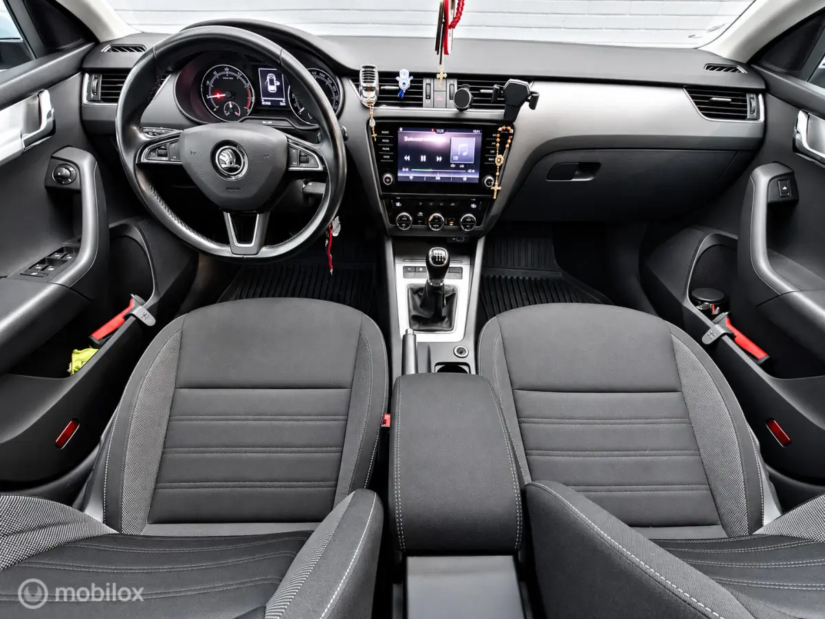 1.0 TSI Greentech Business Edition