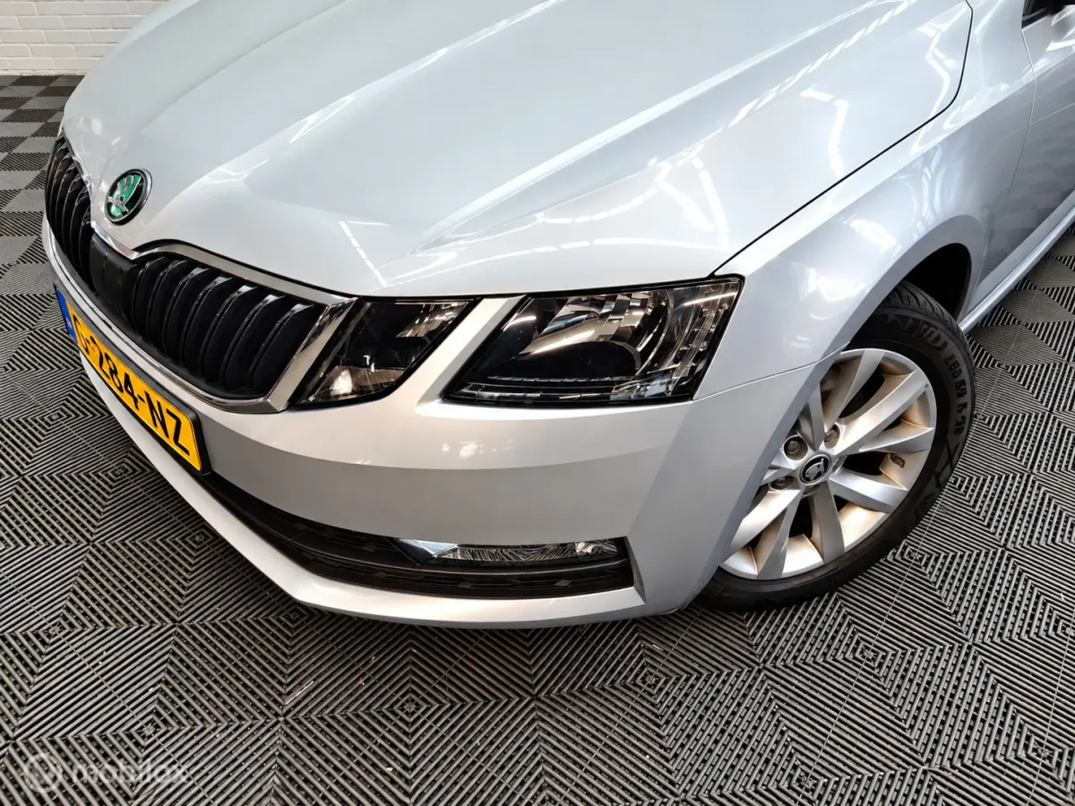 1.0 TSI Greentech Business Edition