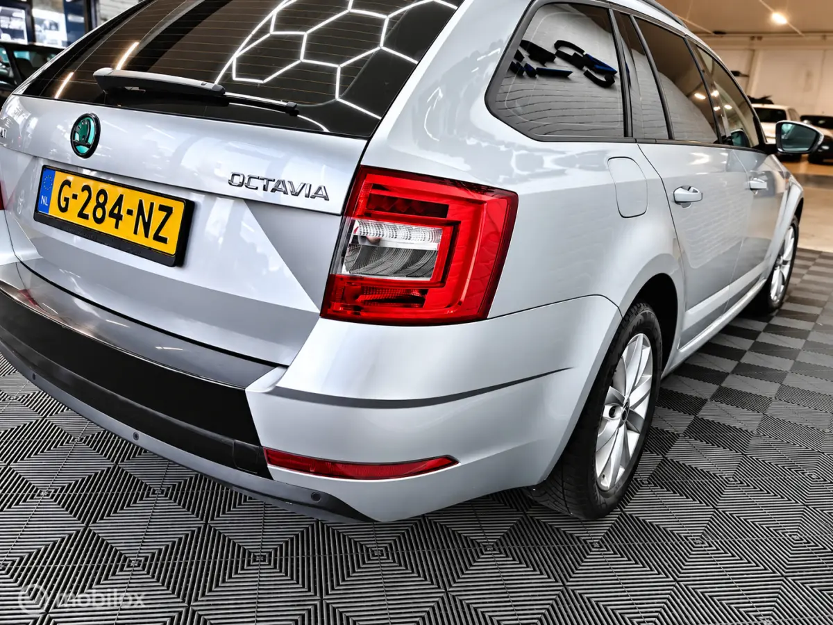 1.0 TSI Greentech Business Edition