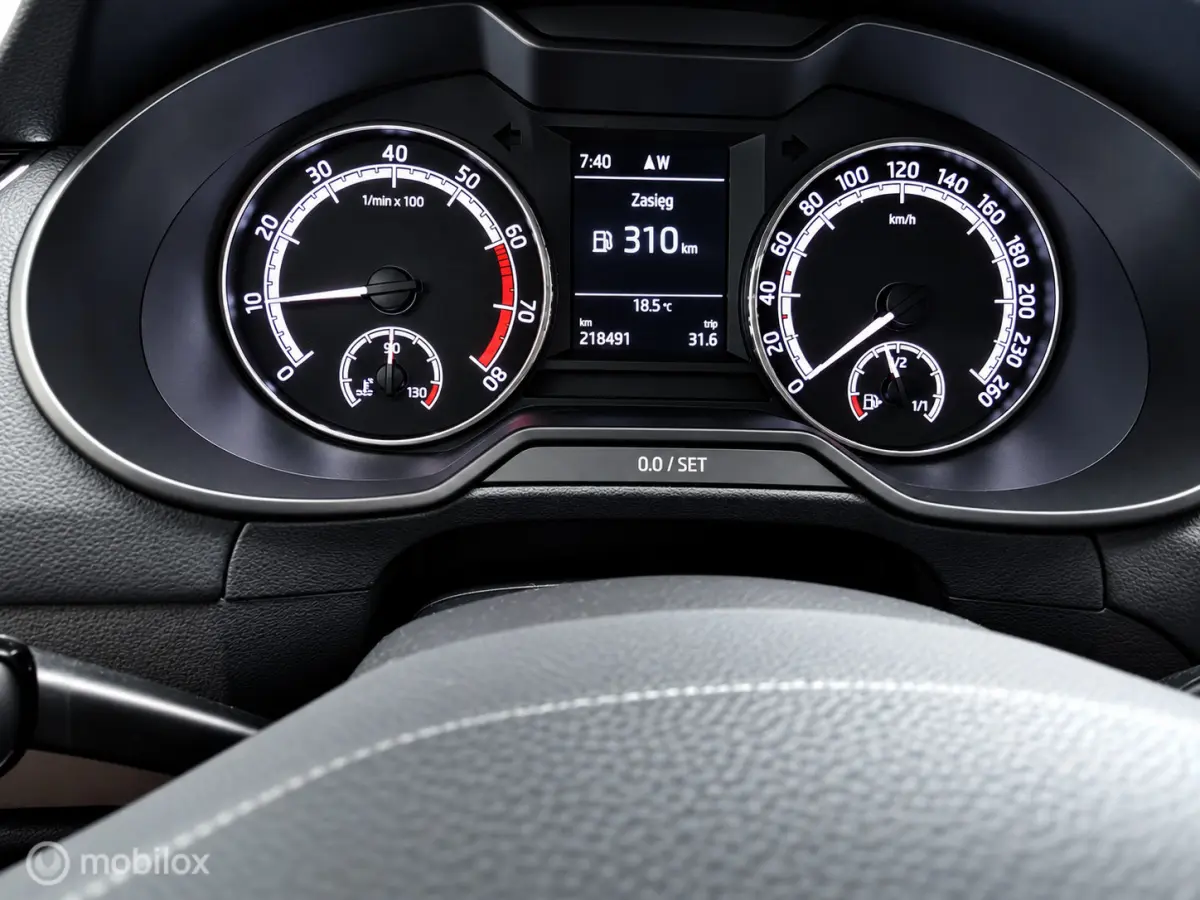 1.0 TSI Greentech Business Edition