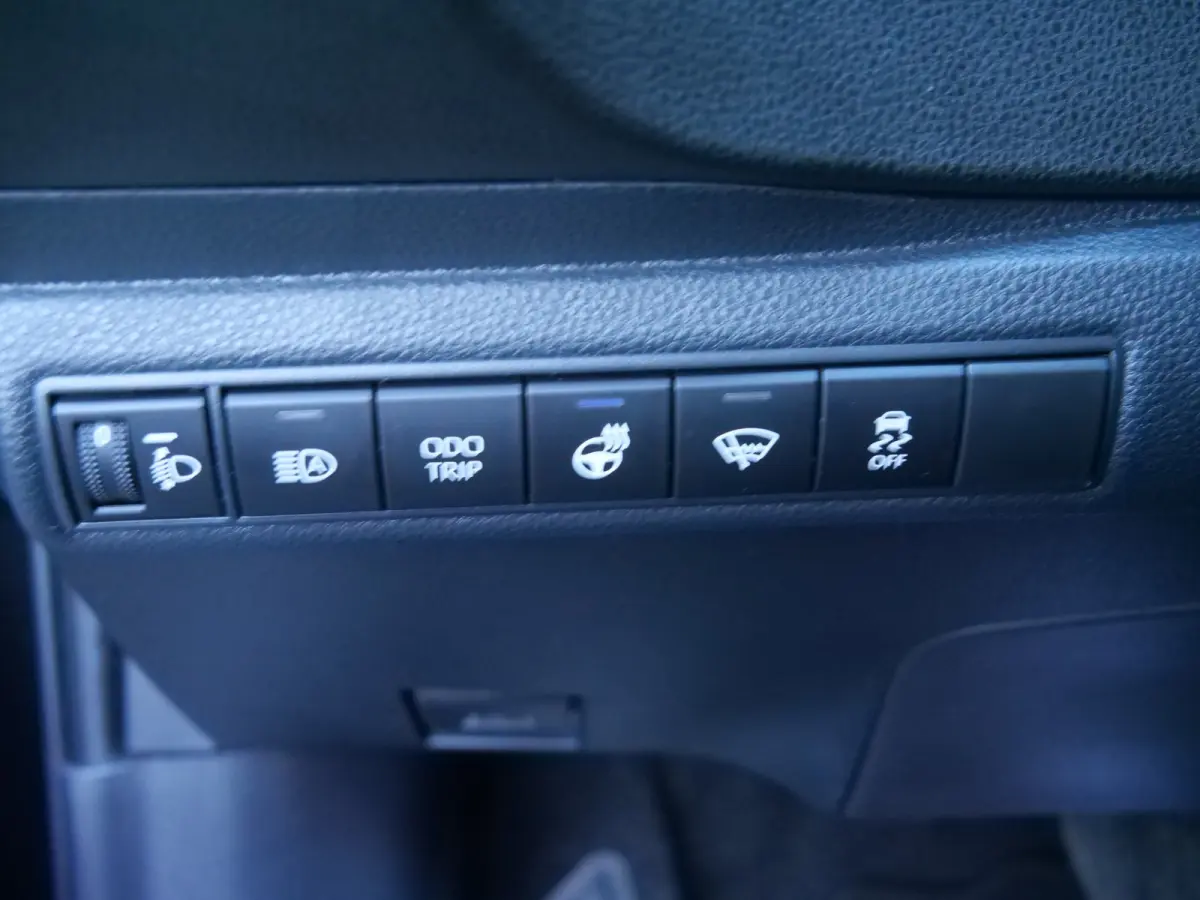 1.8 Hybrid 140pk CVT Active Apple Carplay / Camera / Winterpakket / Adaptive Cruise