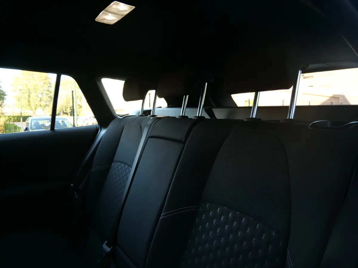 1.8 Hybrid 140pk CVT Active Apple Carplay / Camera / Winterpakket / Adaptive Cruise