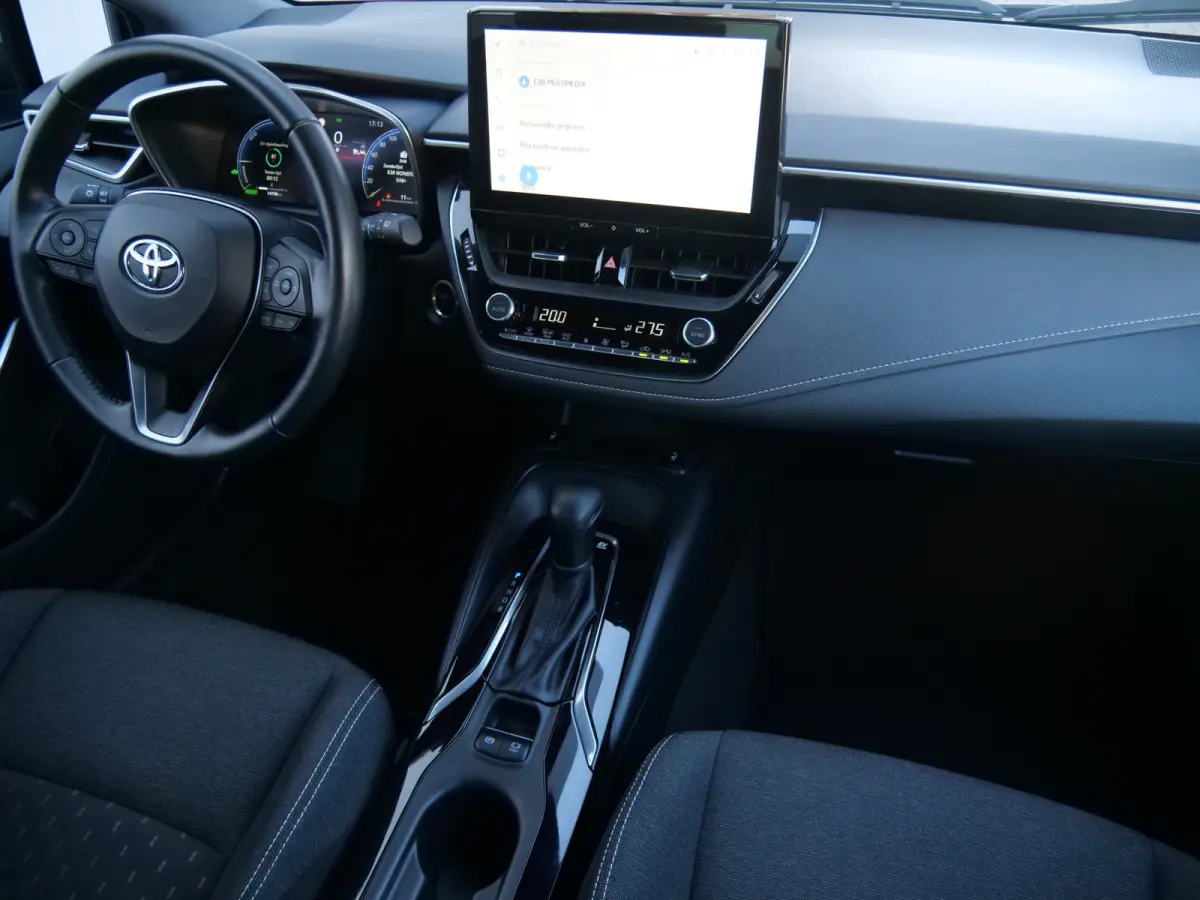 1.8 Hybrid 140pk CVT Active Apple Carplay / Camera / Winterpakket / Adaptive Cruise