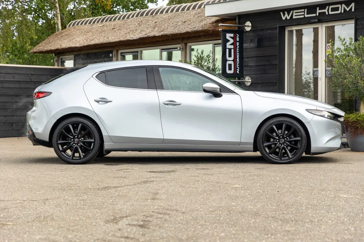 2.0 e-SkyActiv-X M Hybrid 180 Luxury I Leder I adap cruise I Bose I