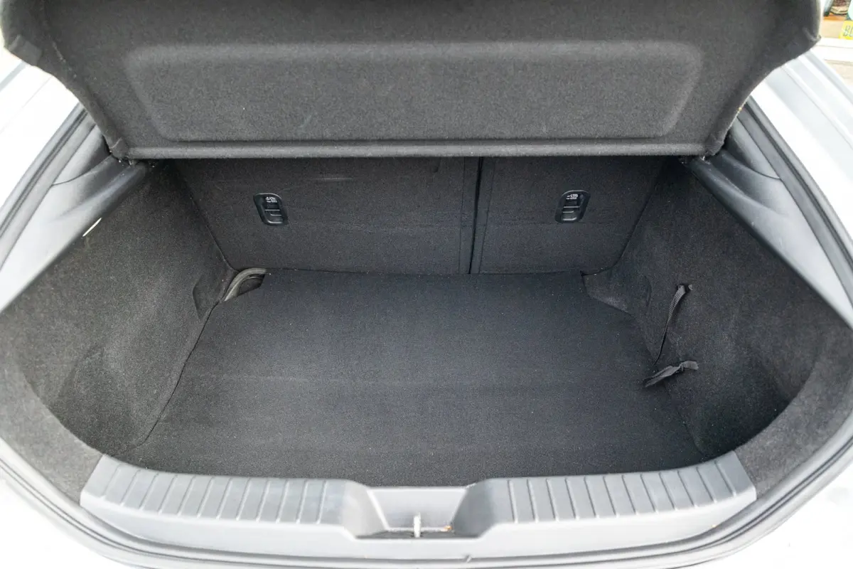 2.0 e-SkyActiv-X M Hybrid 180 Luxury I Leder I adap cruise I Bose I